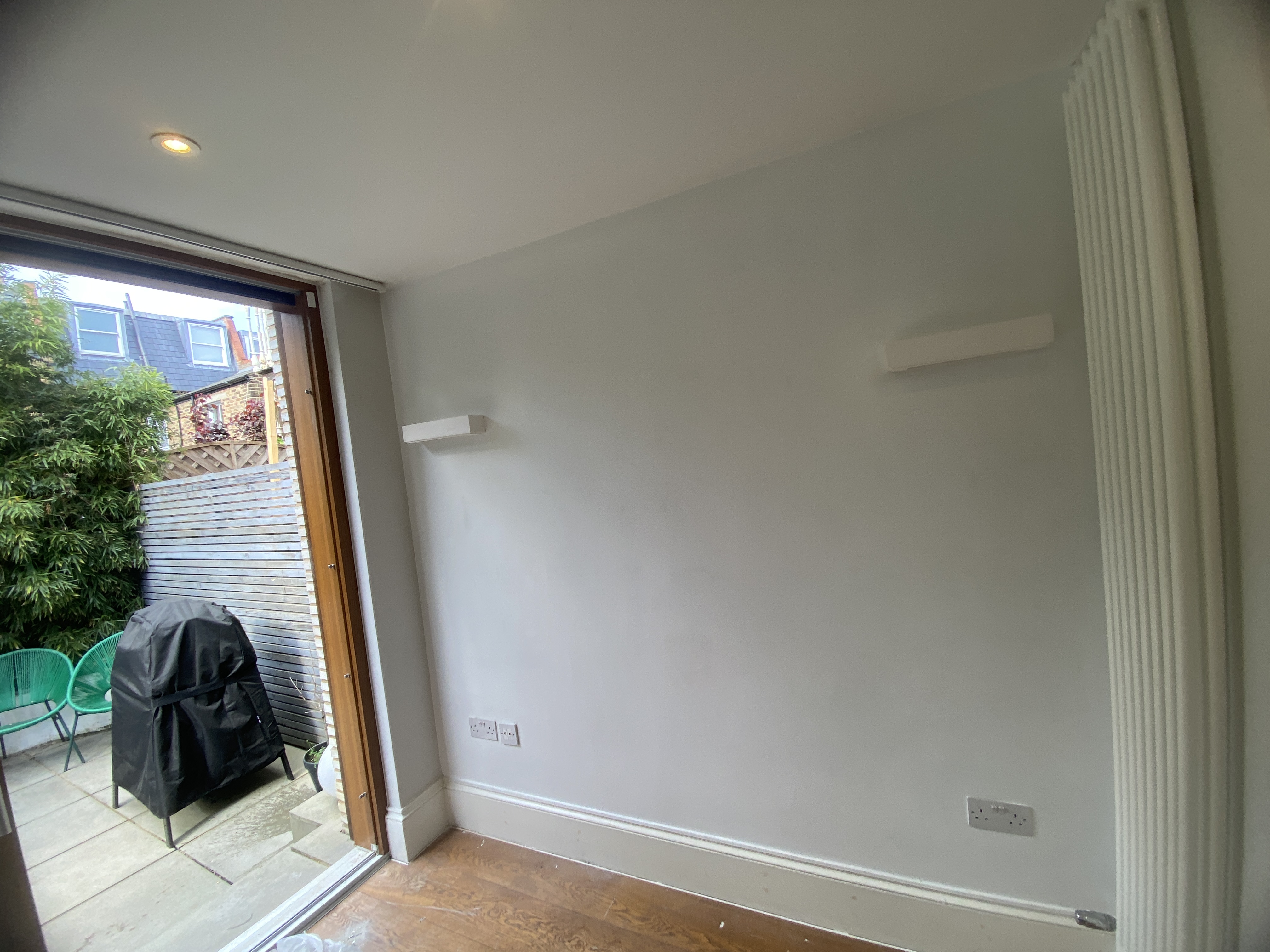 Paint finish project London